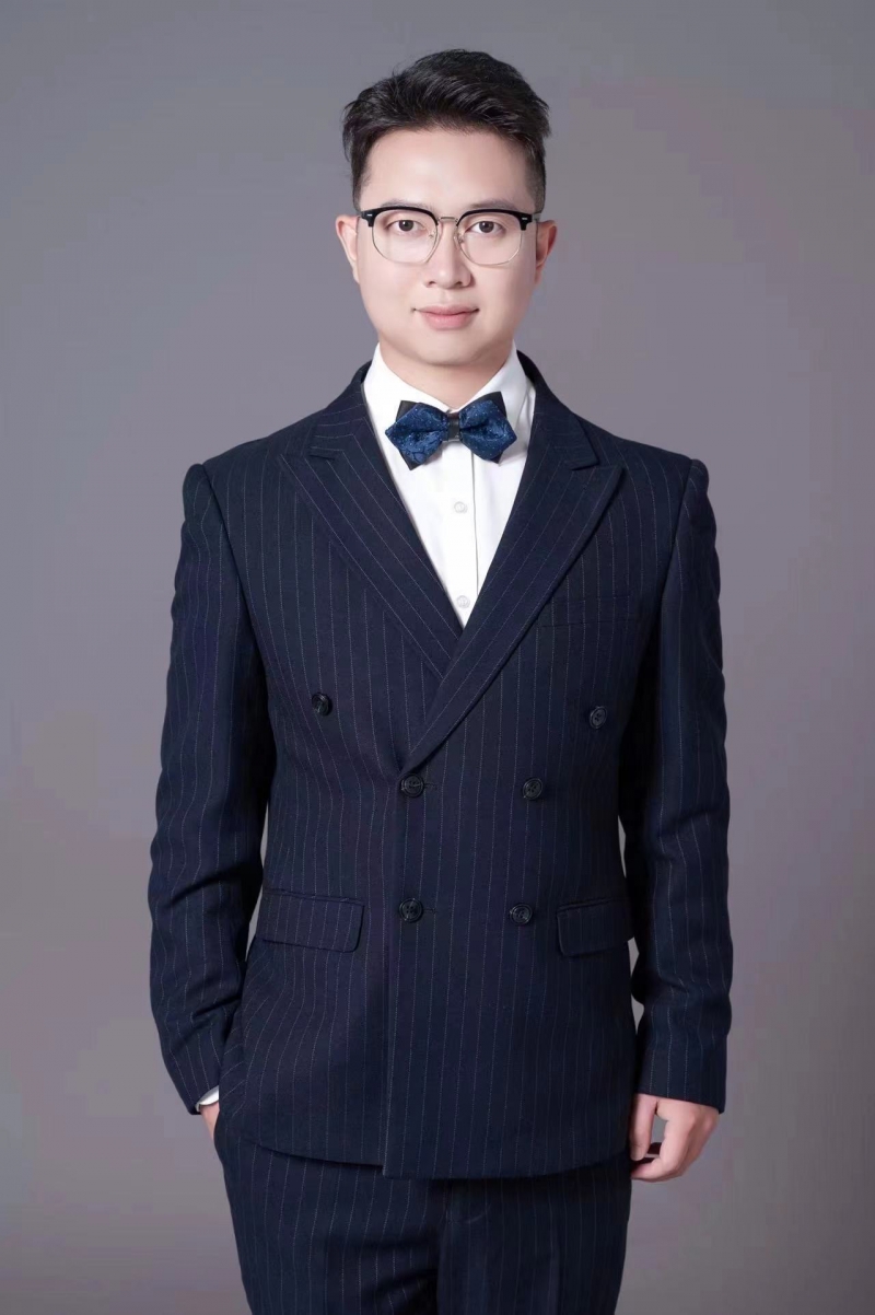 藥彤彤.jpg